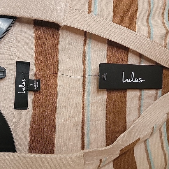 Cute Approach Beige Multi Striped Cropped Cardigan Sweater- Lulus Size Small NWT - Picture 5 of 7